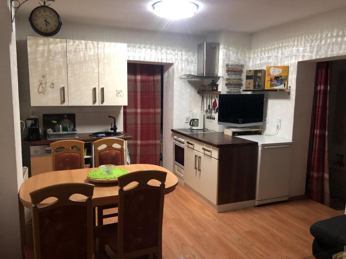 Haus Am Wald Apartment Hohndorf  ภายนอก รูปภาพ